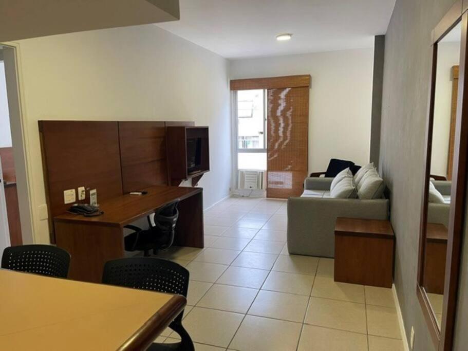 Apartamento Flat Em Ponto Nobre De Copa!